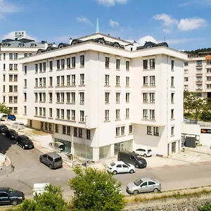 Zin D Sefin Aparts Otel
