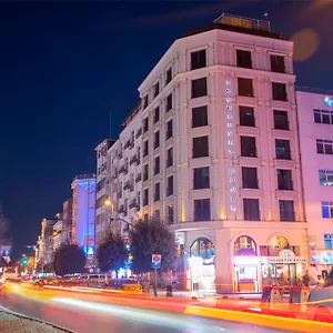 Four Seven **** Isztambul