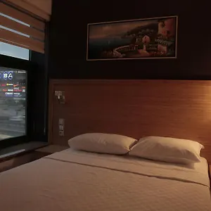 Demir Otel