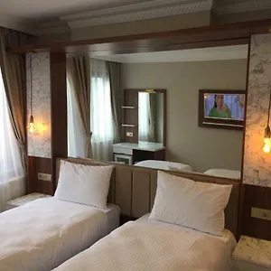 酒店 萨尔塔纳梅特努酒店