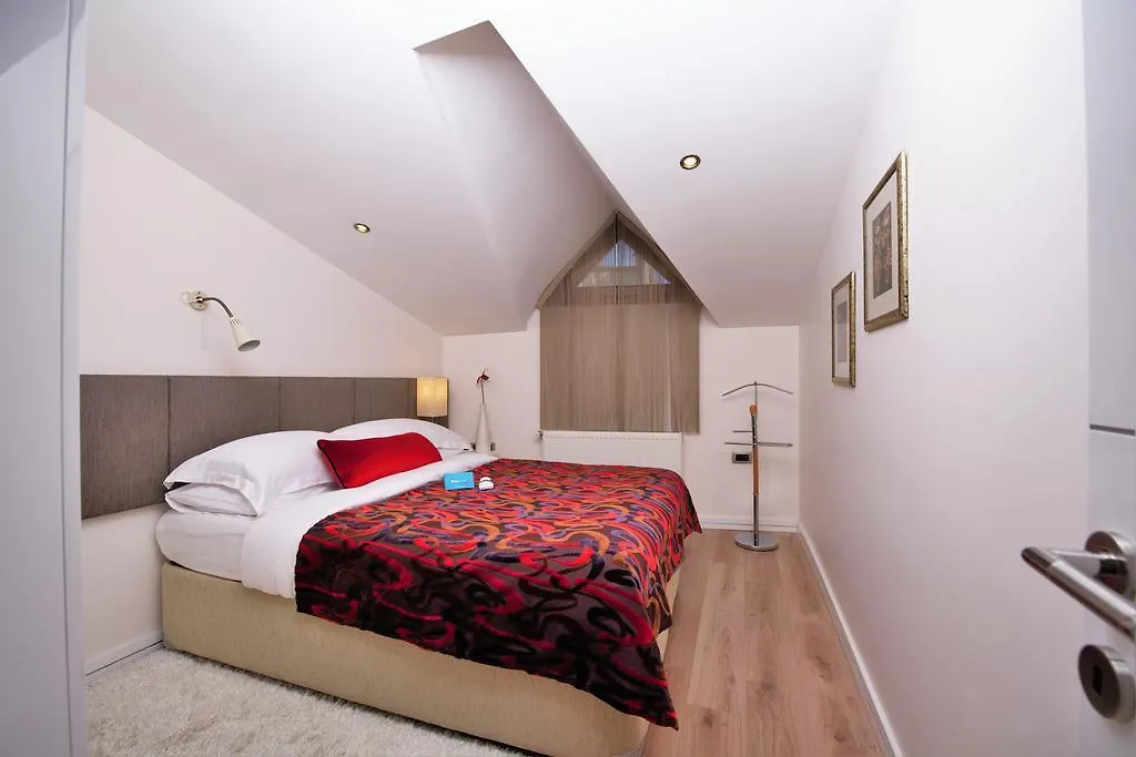 Aura Suites Istanbul Aparthotel
